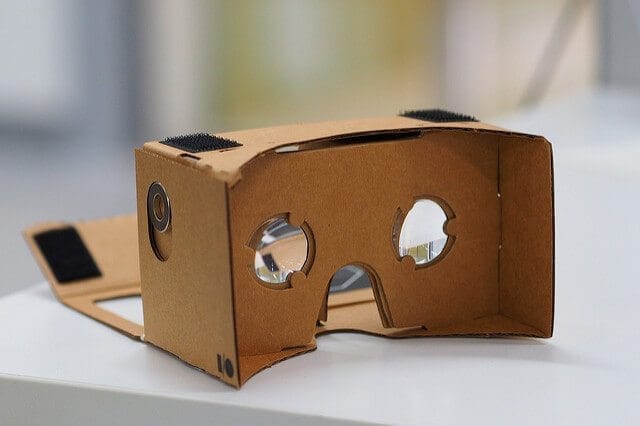 Google Cardboard VR